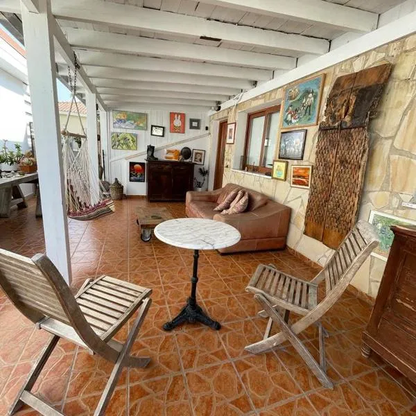 Viesnīca MP Cozy Apartment Near the Sea pilsētā Pafa