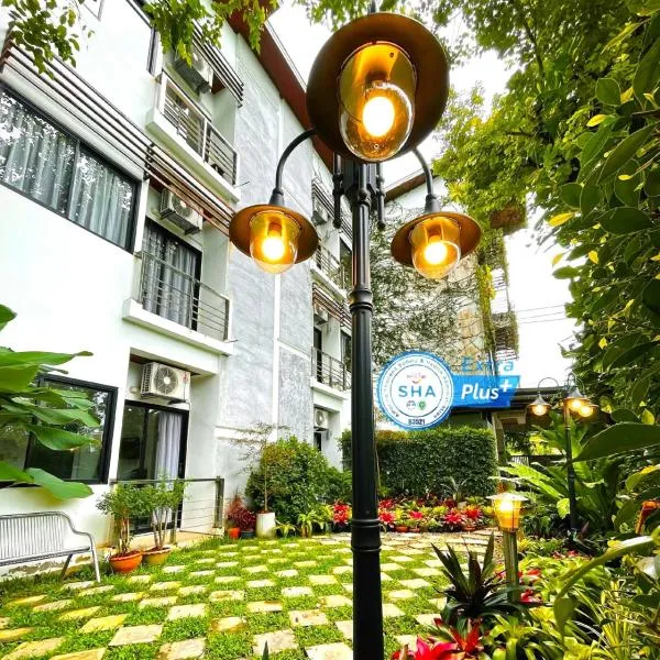 Ideo Phuket Hotel - SHA Extra Plus, hotel v destinaci Nai Yang pláž