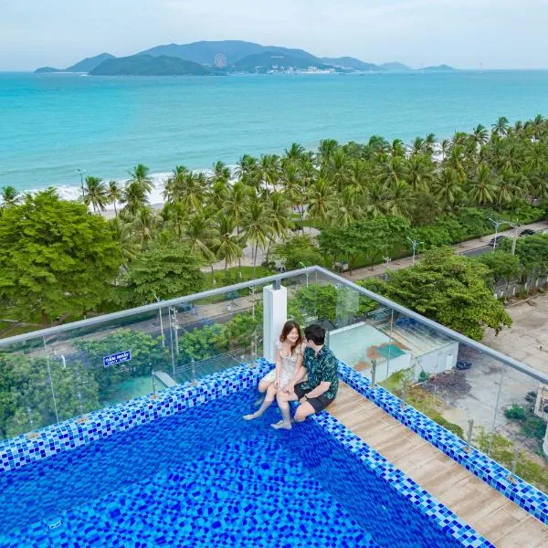 Azura Gold Hotel & Apartment, hotel in Nha Trang