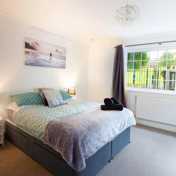 Station Lodge close to City Centre with parking, hotel en Exeter