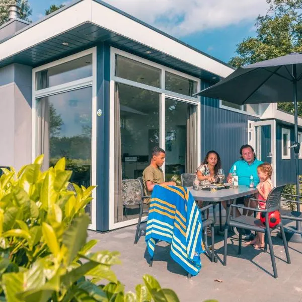 EuroParcs De Biesbosch, hotel i Willemsdorp