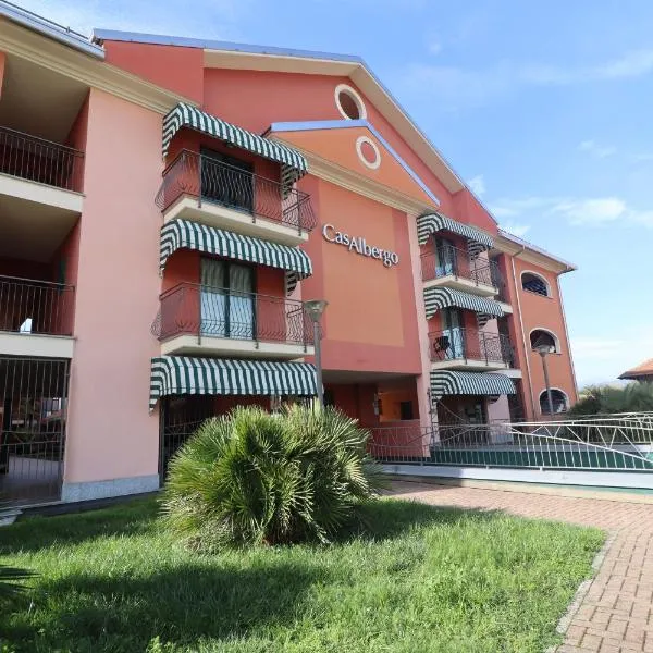 CasAlbergo - Superior Lake Apartments, hotel in Castelletto sopra Ticino