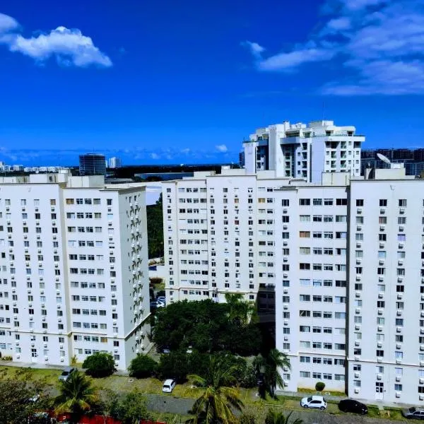 Apartamento ao Lado do Centro de Convenções do Rio Centro! 8 min da praia do Recreio dos Bandeirantes, hotel di Rio de Janeiro