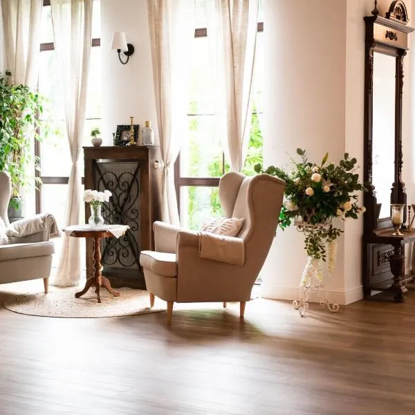 Dwór Konstancin, hotel v destinácii Konstancin-Jeziorna