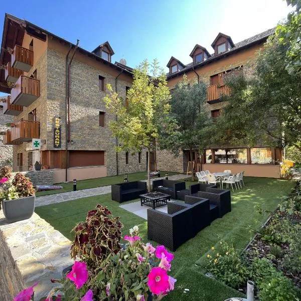 Hotel Els Encantats, hotel v destinaci Espot