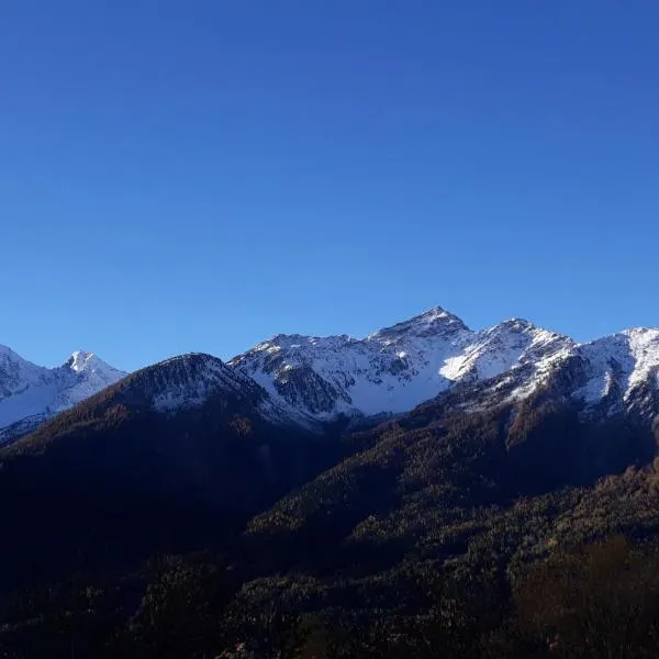 Casa per vacanze degli gnomi, hotel en Challancin