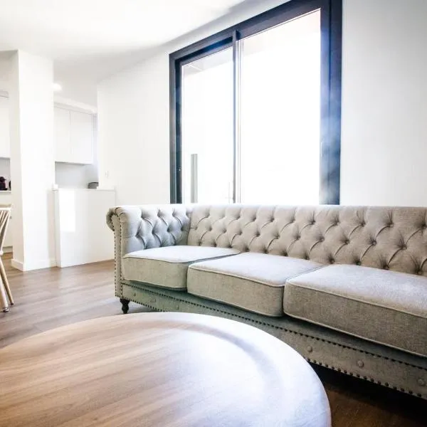 3-1 Apartamento de diseño en el centro de Reus: Reus'ta bir otel