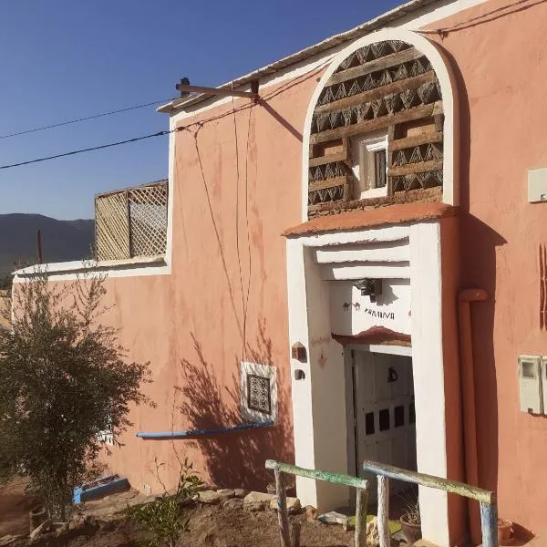 chambre d'hôte yamina, hotel in Tafraoute