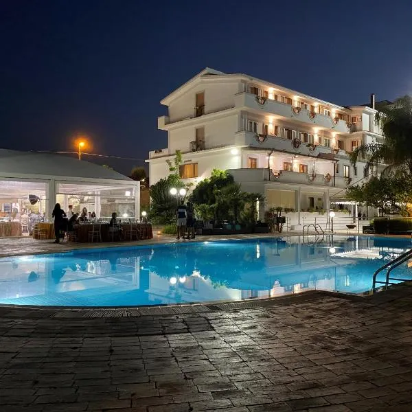 Hotel Il Corsaro, hotel in Isola Capo Rizzuto