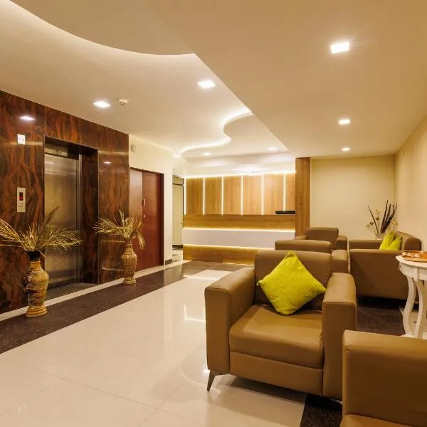 Hotel Comfort Park - Opposite Sri Ramachandra Medical College Porur, hotel en Tirumeshi