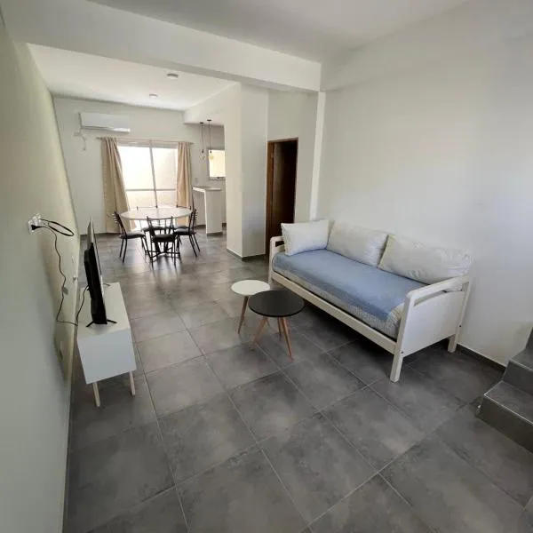 Duplex 20 de Junio, hotel in San Rafael