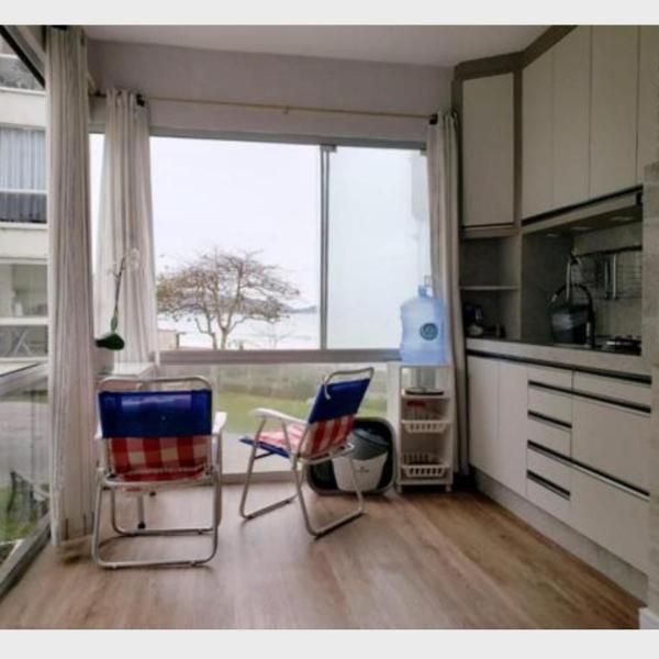 Apartamento Pe na Areia - Meia praia - Itapema Sc - Foto 4