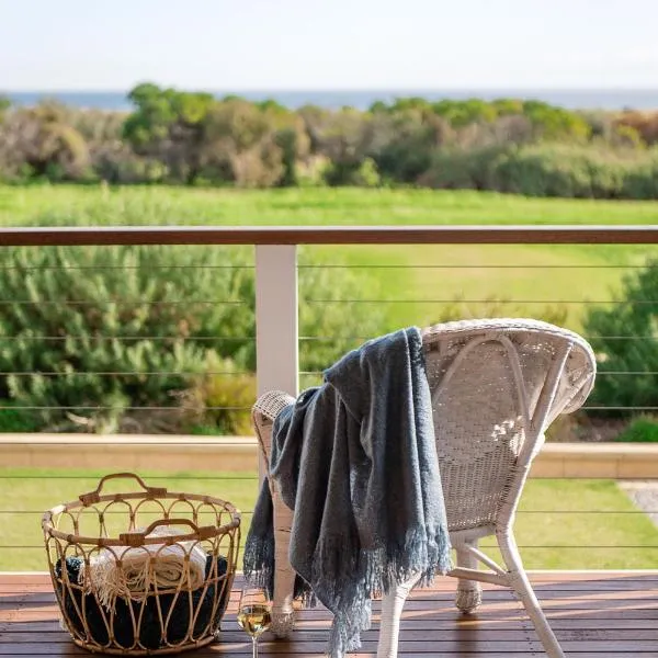 Aldinga Bay Bungalow Ocean View Retreat, Hotel in Sellicks Beach