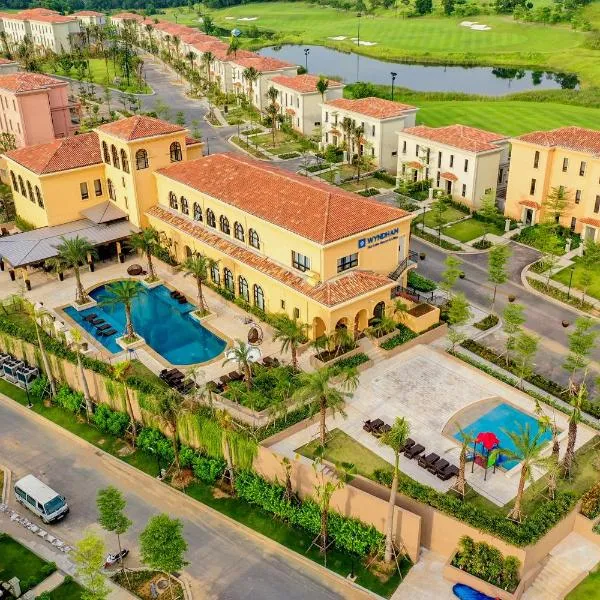 Wyndham Sky Lake Resort and Villas、ハノイのホテル