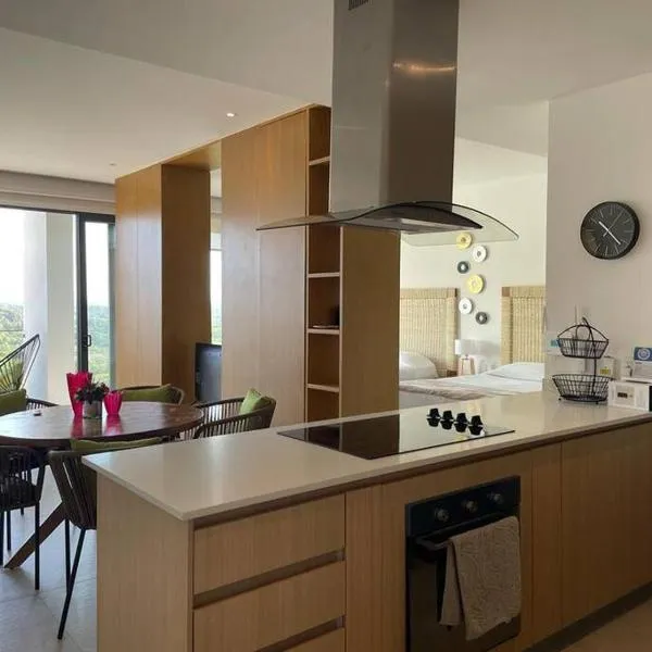 Aria Ocean lindo departamento a pie de playa, hotel em Nuevo Vallarta