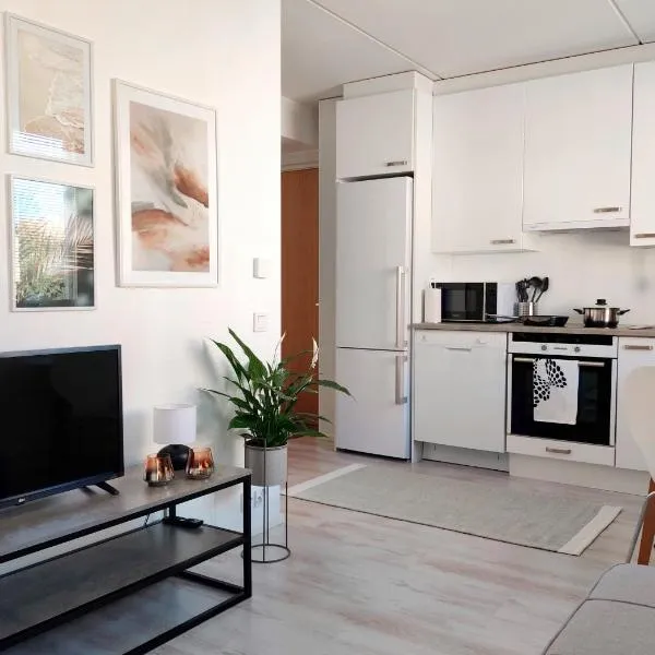 Beautiful studio in the heart of Lahti, khách sạn ở Lahti