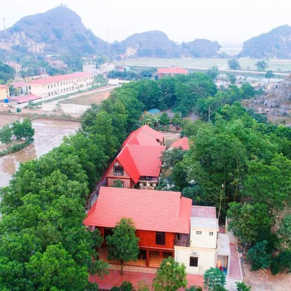 Dog Friendly Bed and breakfast $Ninh Binh - $Hang Mua Valley Homestay