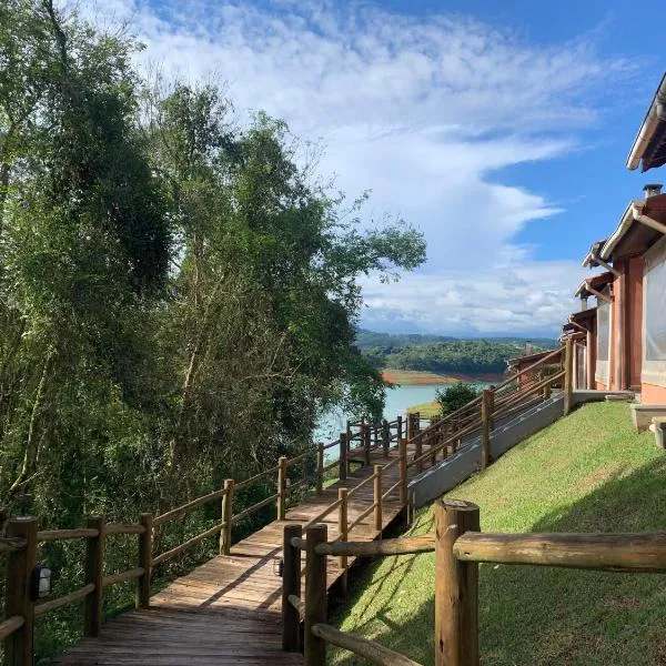 Chalé das Águas, hotel v destinaci Igaratá