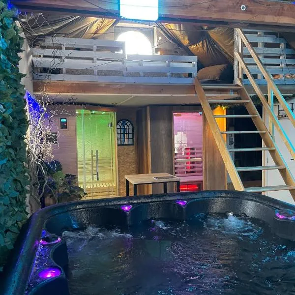 Casawellness nuit insolite avec jacuzzi – hotel w mieście Floreffe