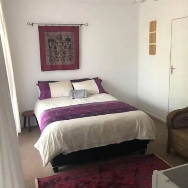 Welcoming One Bedroom Flatlet with Pool, hotell i Thornville