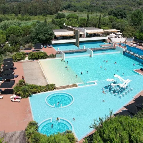 Camping Village Rocchette, hotel v destinácii Castiglione della Pescaia