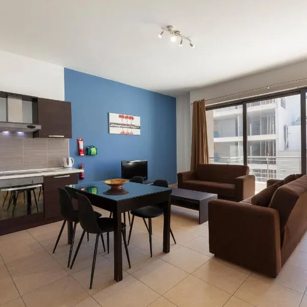 Central Paceville Apartment Nightlife & Beach, hotel di Paceville