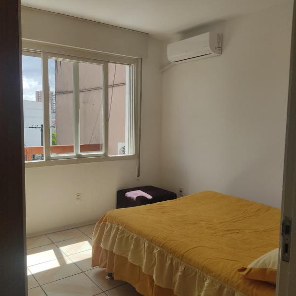 Apartamento no coração de Porto Alegre - Foto 2