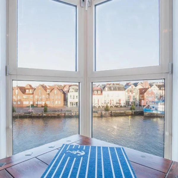 Ebbe und Flut, Hotel in Husum