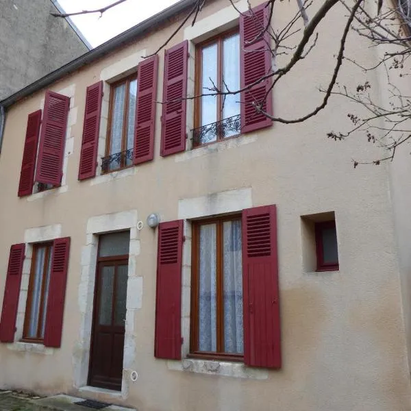 Gîte Saint-Germain-des-Fossés, 5 pièces, 8 personnes - FR-1-489-248, מלון בSaint-Germain-des-Fossés