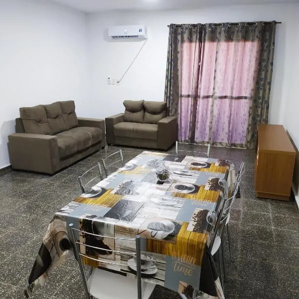 Moderno y amplio apartamento con vista fantástica en pleno centro, hotel in Ciudad del Este