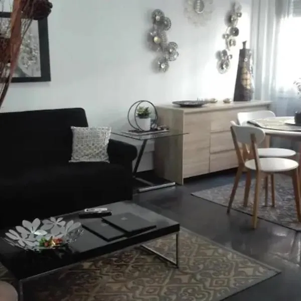 City Center Comfortable Studio Apartment, hotel a Kavala