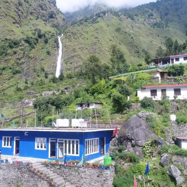 Green Mountain Homestay - Birthi Falls near Munsyari, hotel in Dharamgarh