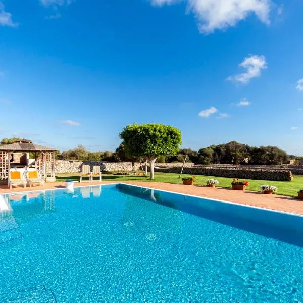 Villa Estrellita Sant Lluis, hotel v destinaci Sant Lluís