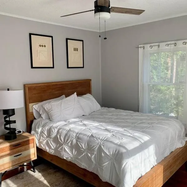 Spanish Town / Downtown Apartment, hotel v destinaci Baton Rouge