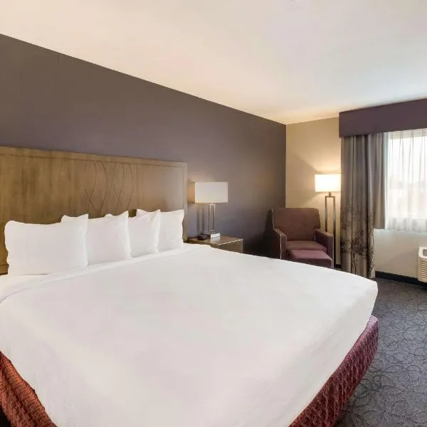 Best Western McMinnville Inn: McMinnville şehrinde bir otel