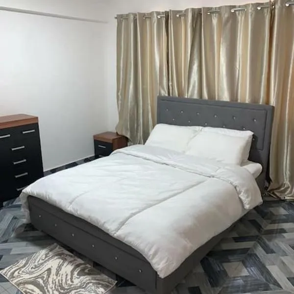 Lovely 1-bedroom rental unit for short stays., Hotel in Tema