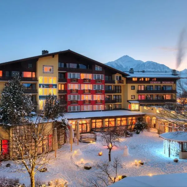 Hotel Latini, hotel en Zell am See