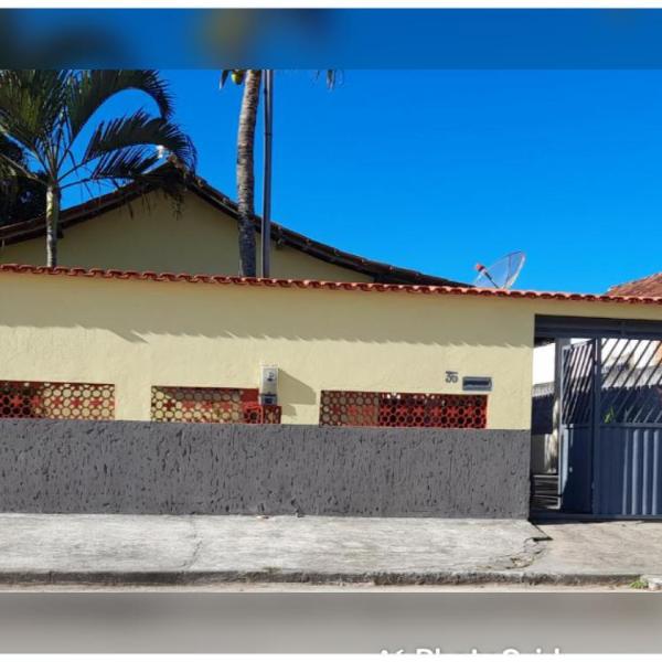 Casa de férias Amarela em Prado