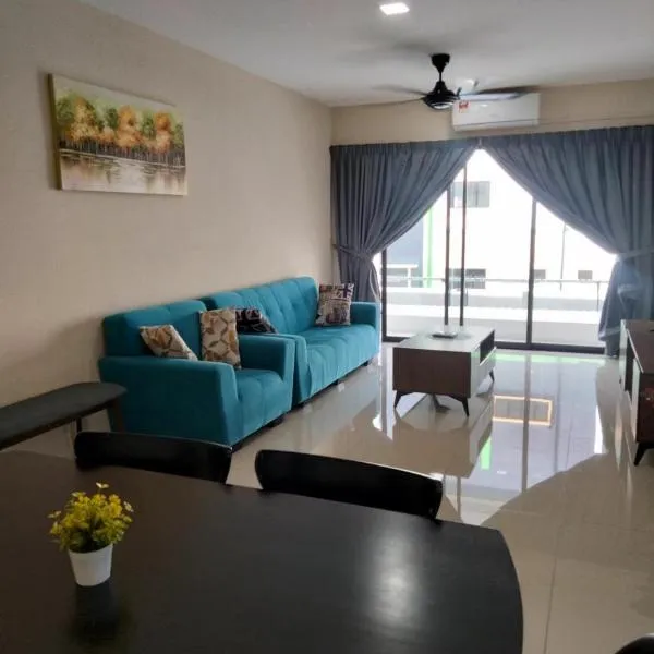 KH Water Park Manhattan Condo Ipoh Homestay, hotel din Kampong Pinji