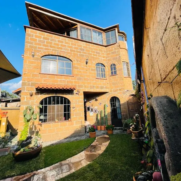 Ma Petite Maison, hotel in Tepoztlán