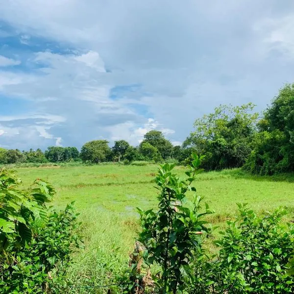 Coco Garden Holiday Homes, hotel di Anuradhapura