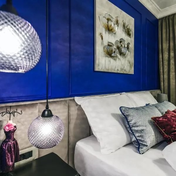 DiVine Luxury Apartment Blue, hotel in Zadar