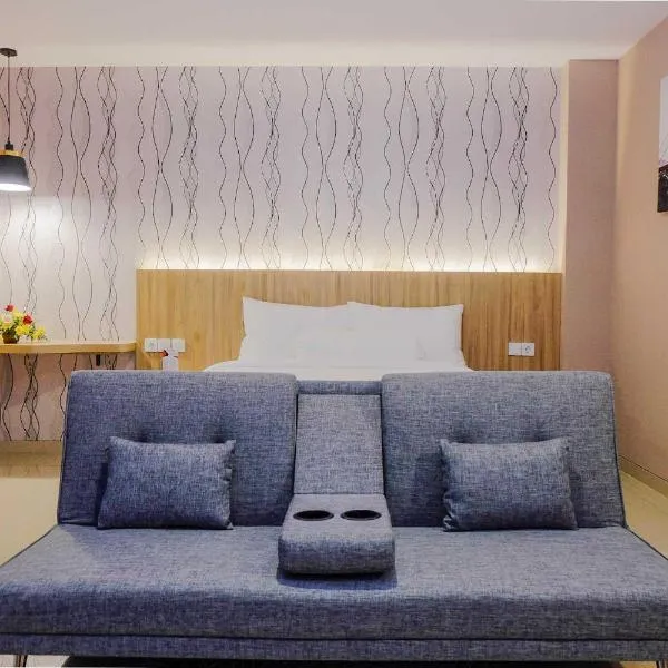 Front One Hotel Sragen, hotel v destinaci Sragen