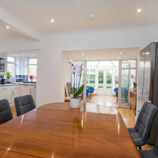 Five Bedroom Holiday House York Centre - Peace house - 56 Sycamore Terrace – hotel w mieście York
