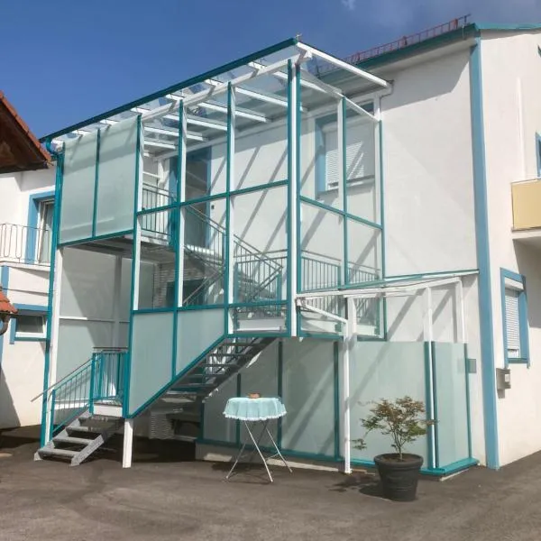 Zeltweg-Rooms, hotel v destinaci Zeltweg