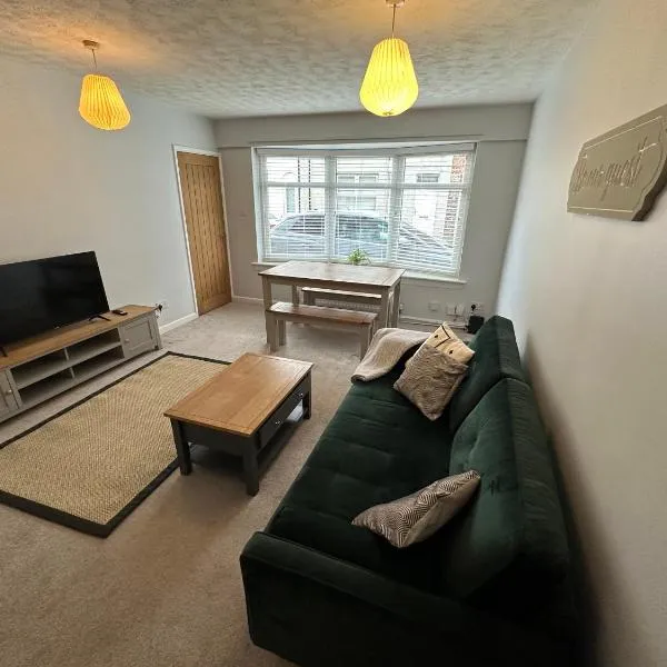 Cosy, 2 Bedroom Cottage in Guisborough Town Centre, hôtel à Guisborough