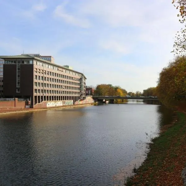 Schönes Zwei-Zimmer-Apartment in der Bremer City，位于不莱梅的酒店