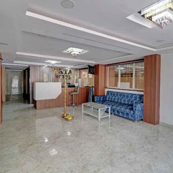 Ivory Suites, hotel v destinaci Airoli