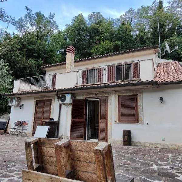 Il Mastro del Lago, hotel v destinaci Paganico