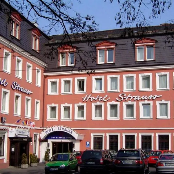 City Partner Hotel Strauss: Würzburg'da bir otel